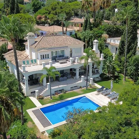 Villa Tranquila - Elegant Luxury With Private Pool, Gym, Stunning Outdoor Space Spcrm5587